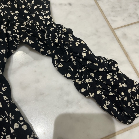 Zara Black and White Mini Dress. Like new. - Picture 2 of 4